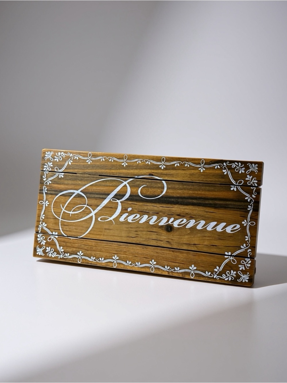 Welcome Bienvenue Rustic Wood Welcome Sign - Brown and White 12x6